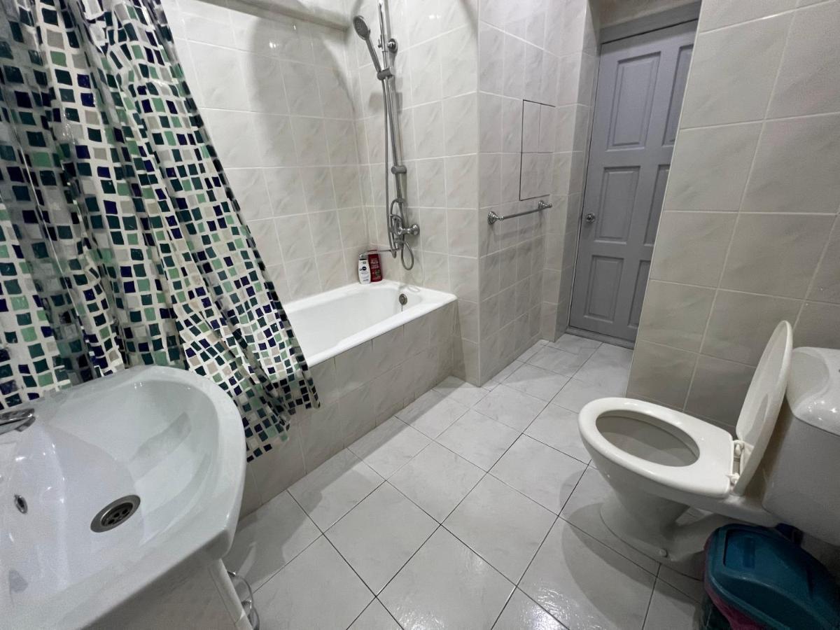 3-Bedroom Apartment on Ohunboboev Tasjkent Buitenkant foto