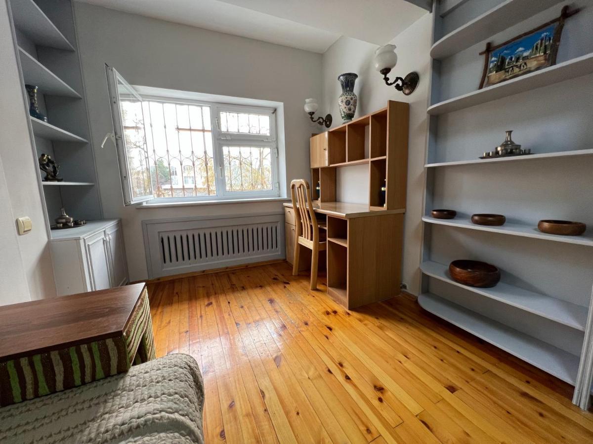 3-Bedroom Apartment on Ohunboboev Tasjkent Buitenkant foto