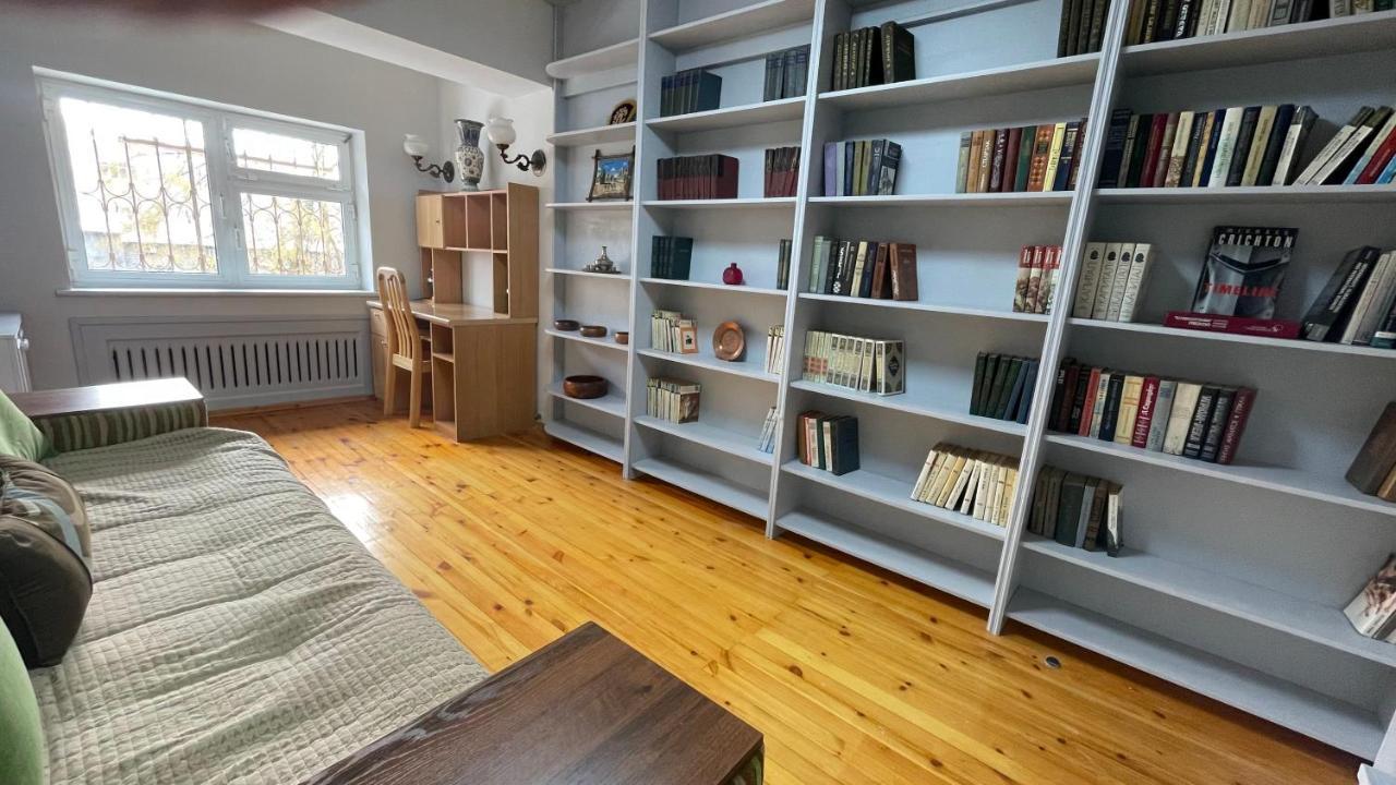 3-Bedroom Apartment on Ohunboboev Tasjkent Buitenkant foto