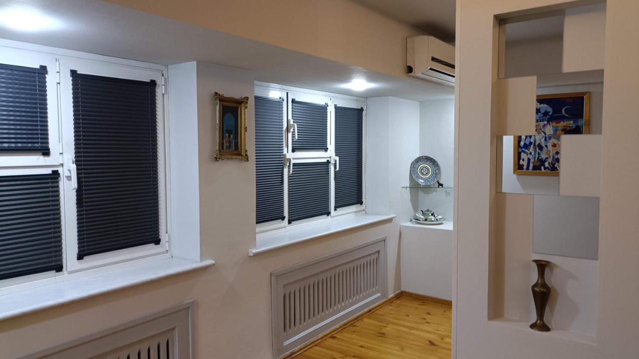 3-Bedroom Apartment on Ohunboboev Tasjkent Buitenkant foto